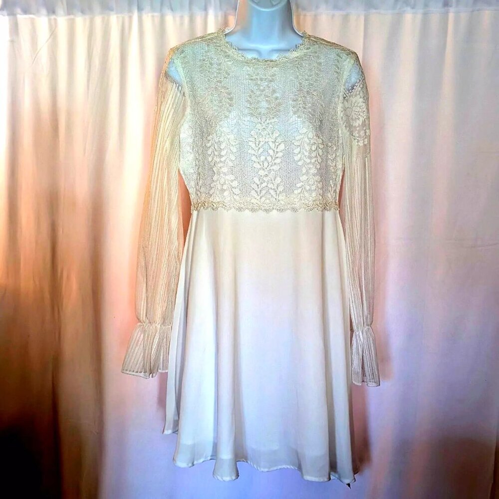 INA Anna-Rose dress Sz M white color LACE UPPER (front + back) SHEER SLEEVES NWT